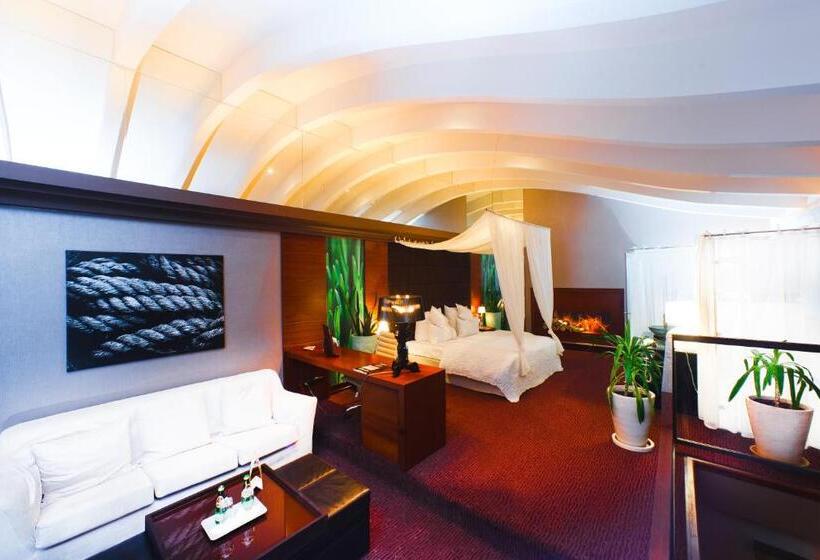 اتاق لوکس, Grand Hotel Boutique