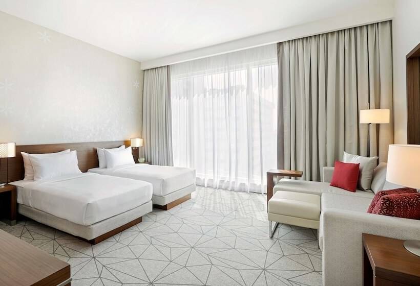 اتاق استاندارد با چشمانداز استخر, Hyatt Place Dubai Al Rigga