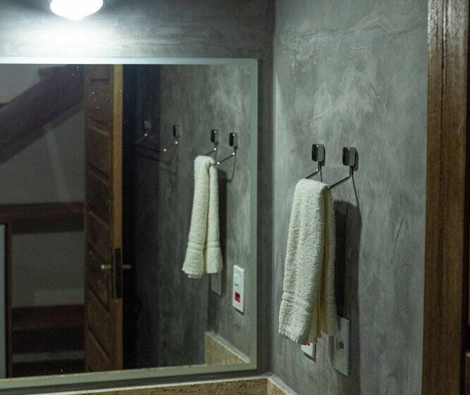 דירת חדר, Indaia Eco Village