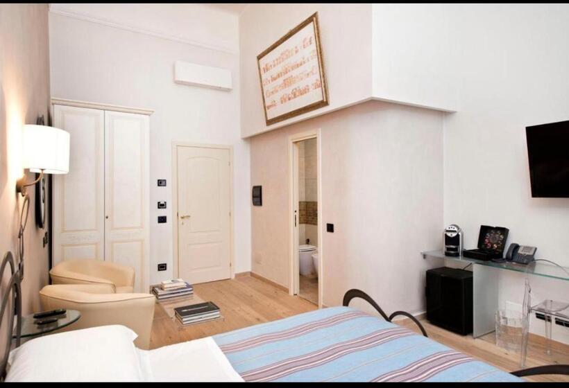 חדר סטנדרט לארבעה, Luxury Ripetta 2
