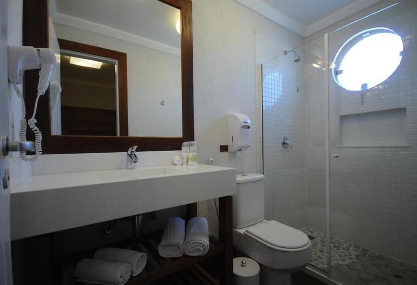 غرفة ديلوكس مطلّة علي البحر مزوَّدة بشُرفة, Rio Buzios Boutique