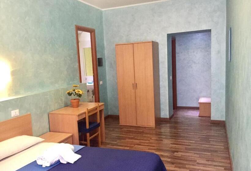 スタンダード４人部屋, Tokyo