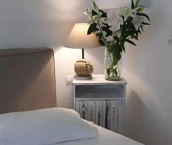 اتاق استاندارد سه نفره, Vincenzo Family Rooms