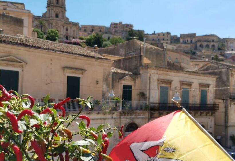 سوییت اجرایی, Palazzo Il Cavaliere B&b De Charme