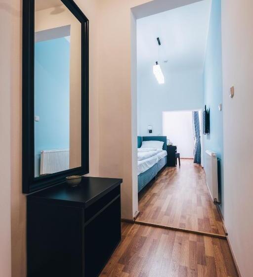 اتاق استاندارد چهار تخته, Residence Corto Old Town