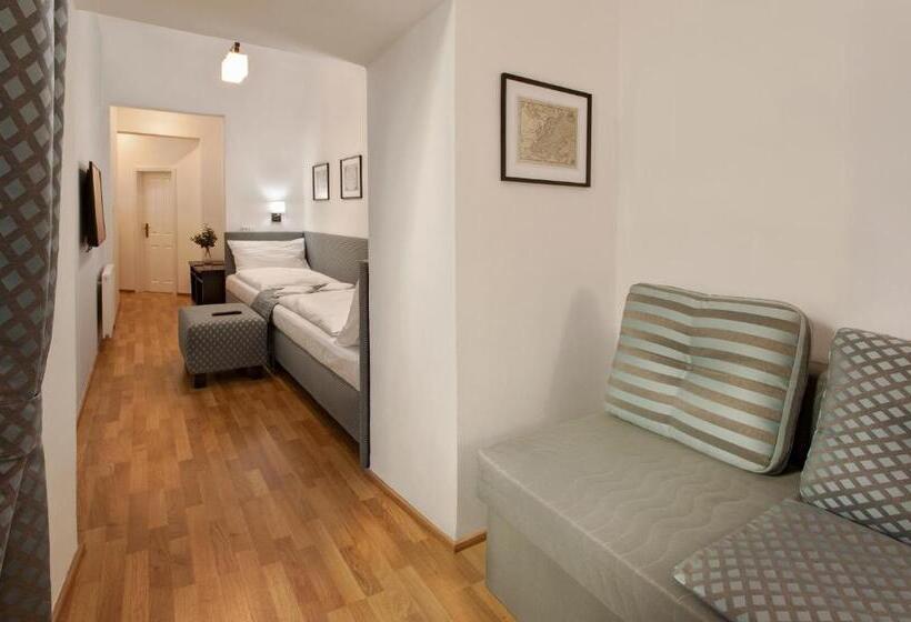 اتاق استاندارد چهار تخته, Residence Corto Old Town