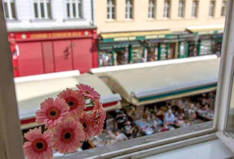 اتاق کلاسیک چهارنفره, Residence Corto Old Town