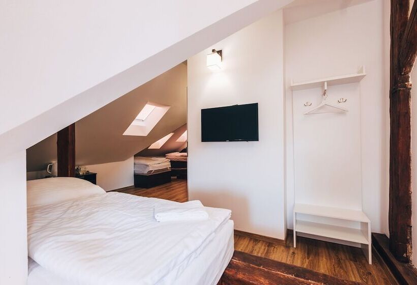 Economy Quadruple Room, Residence Corto Old Town