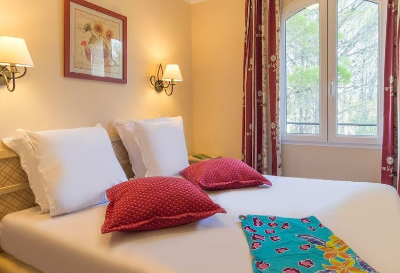 בית, 3 חדרי שינה, Village Pierre & Vacances Le Rouret