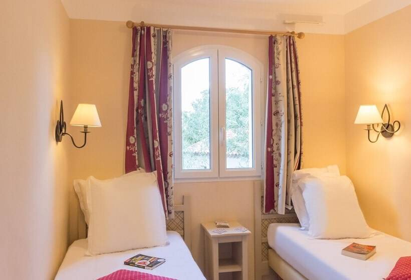 בית, 3 חדרי שינה, Village Pierre & Vacances Le Rouret