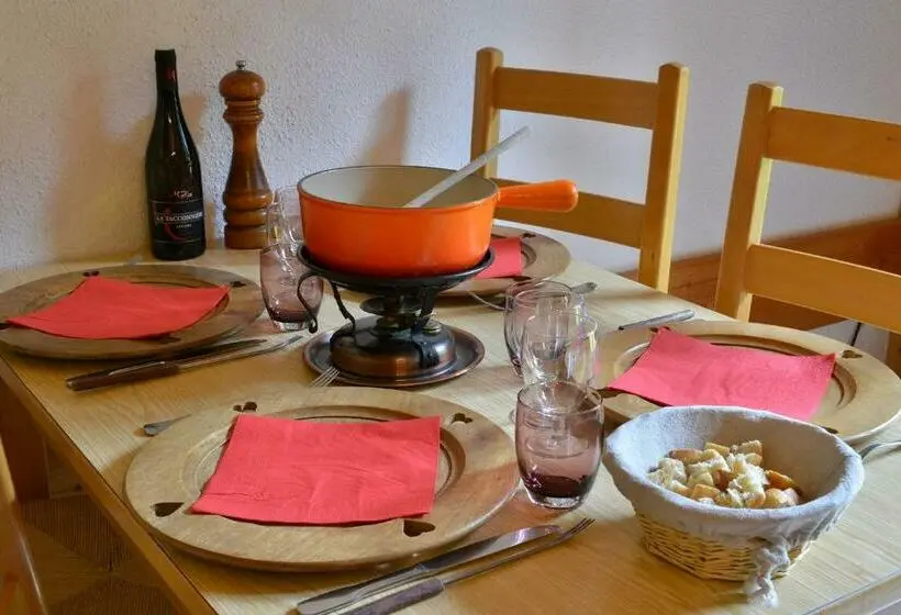 Apartament 1 Sypialnia, Résidence Joséphine