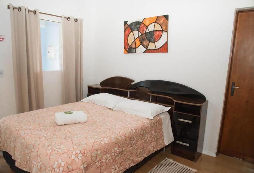 Suíte Familiar, Pousada Fm Premium   Vila Capivari