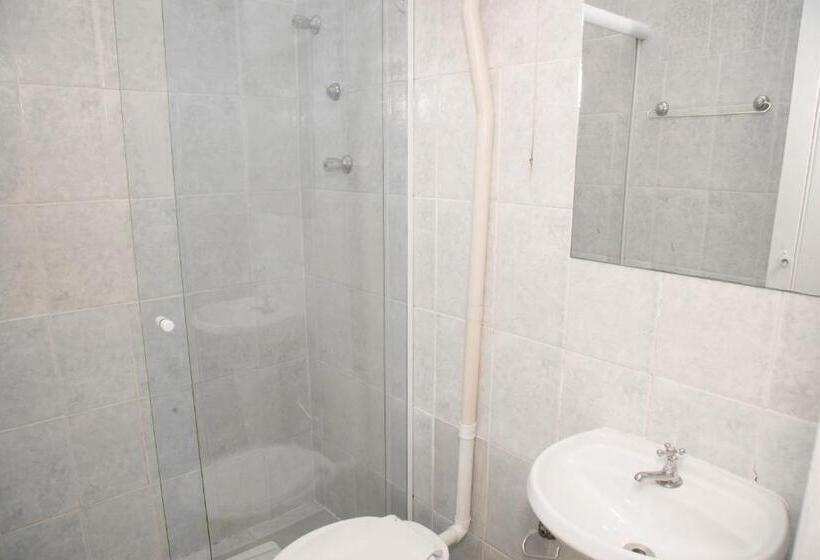 Quarto Deluxe, Pousada Fm Premium   Vila Capivari