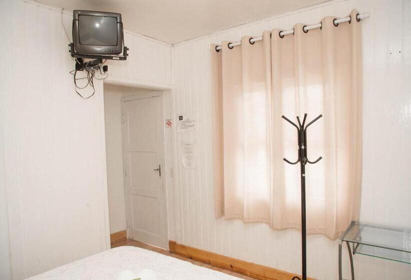 Suíte Familiar, Pousada Fm Premium   Vila Capivari