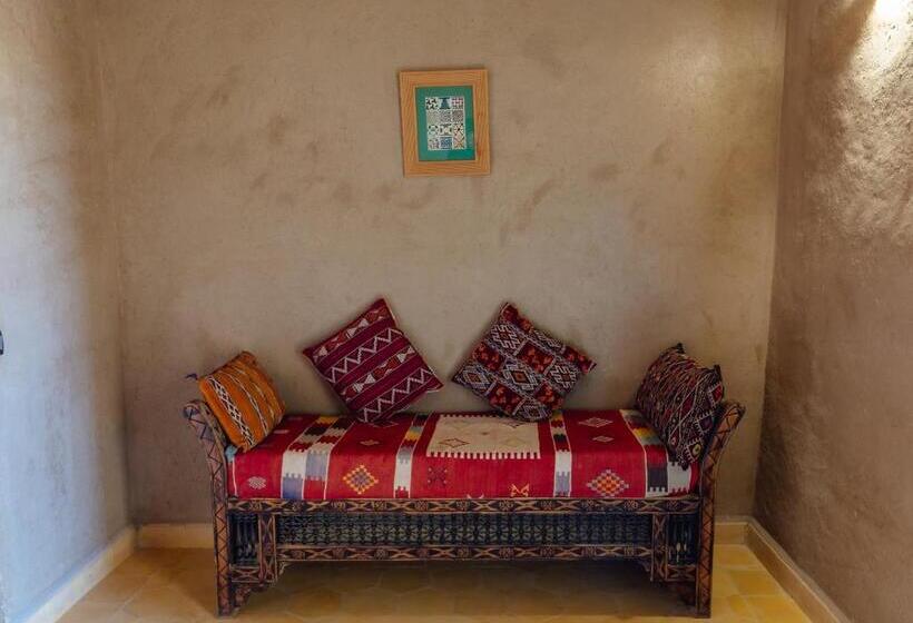 سوییت, Dar El Janoub