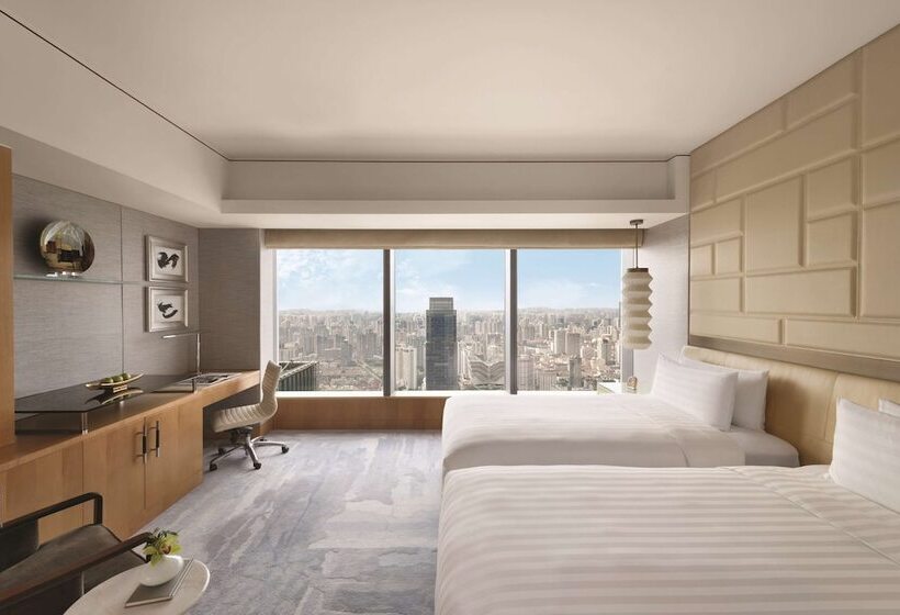 Quarto Deluxe, Jing An Shangrila, Shanghai