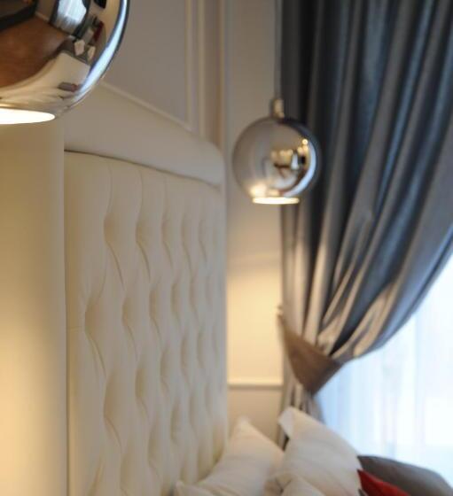 اتاق استاندارد سه نفره, My Suites Piazza Di Spagna