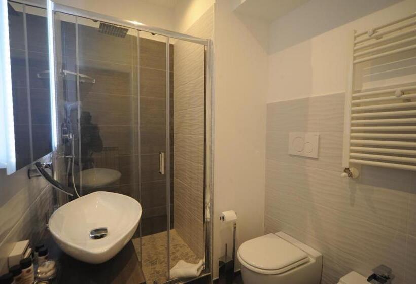 اتاق استاندارد چهار تخته, My Suites Piazza Di Spagna