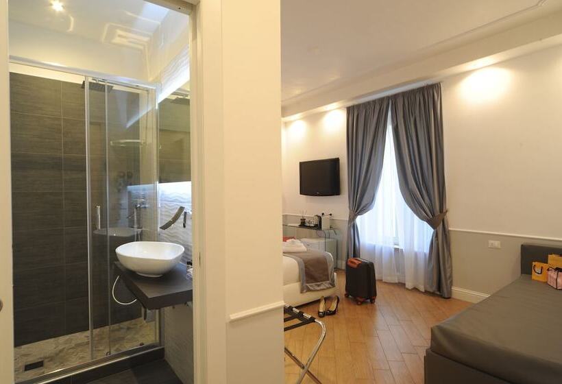 اتاق استاندارد سه نفره, My Suites Piazza Di Spagna