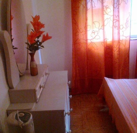 Апартаменты 2 Спальни, Santa Isabel