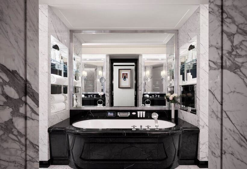 プレミアムルーム, The Peninsula Paris