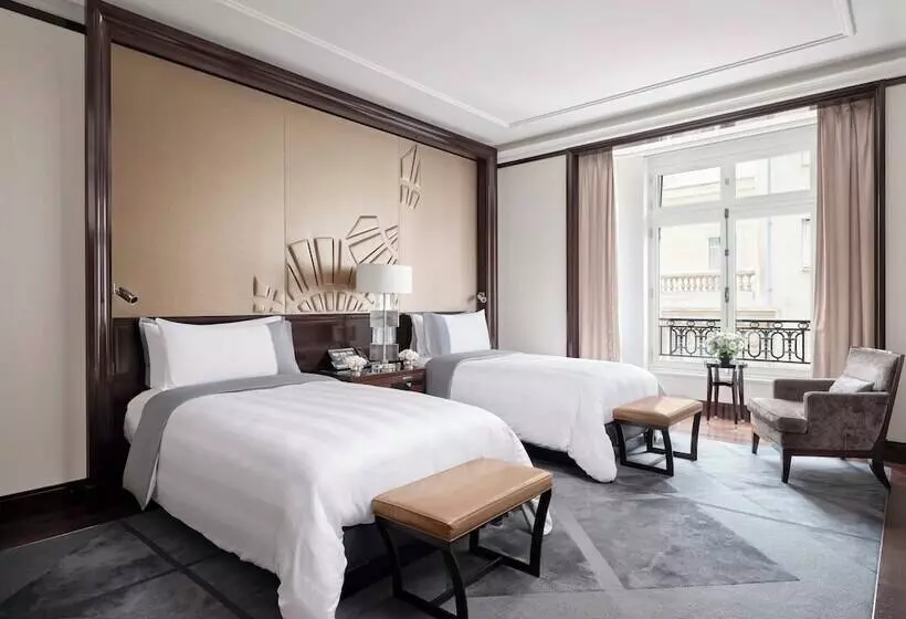 プレミアムルーム, The Peninsula Paris