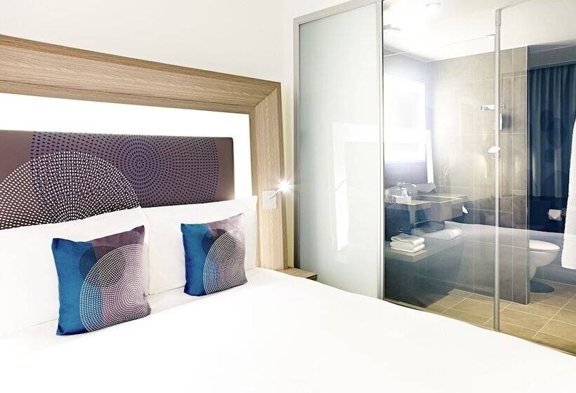 スーペリアールーム, Novotel London Brentford