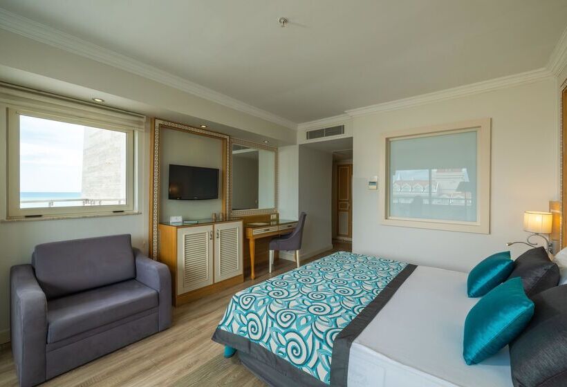 جناح جونيور, Crystal Waterworld Resort & Spa - Ultimate All Inclusive