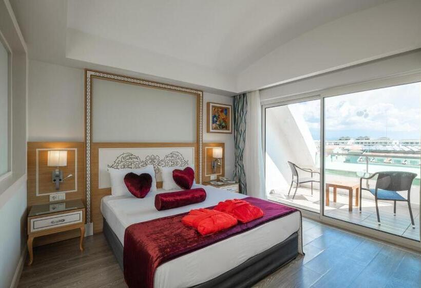 带按摩浴盆的套房, Crystal Waterworld Resort & Spa - Ultimate All Inclusive