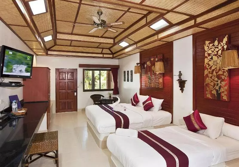 デラックスルーム, Friendship Beach Resort & Atmanjai Wellness Centre