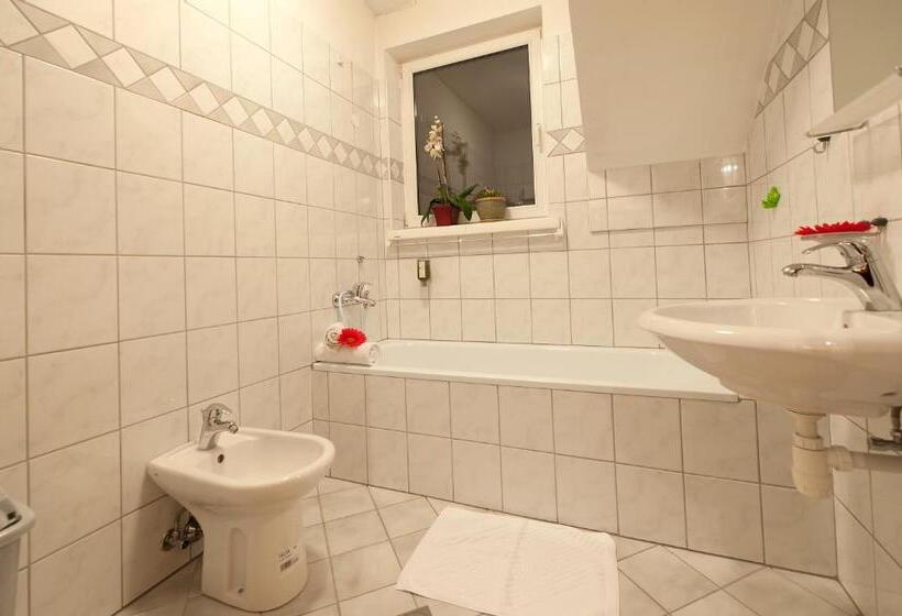آپارتمان 1 خوابه, Bajt Maribor