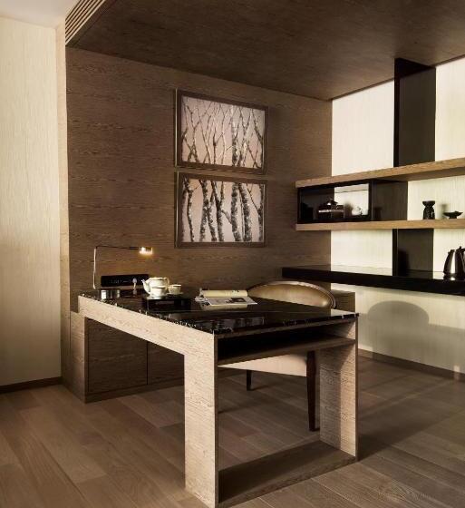 스탠다드 룸 킹사이즈 침대, Banyan Tree Shanghai On The Bund