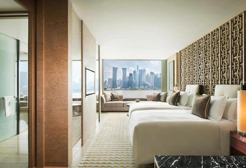 스탠다드 룸 킹사이즈 침대, Banyan Tree Shanghai On The Bund