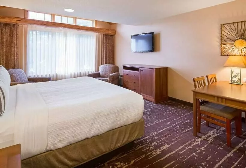 ダブルベッドスタンダードルーム, Best Western Premier The Lodge On Lake Detroit