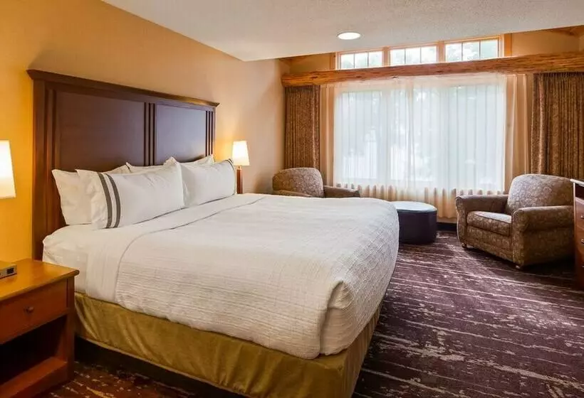 ダブルベッドスタンダードルーム, Best Western Premier The Lodge On Lake Detroit