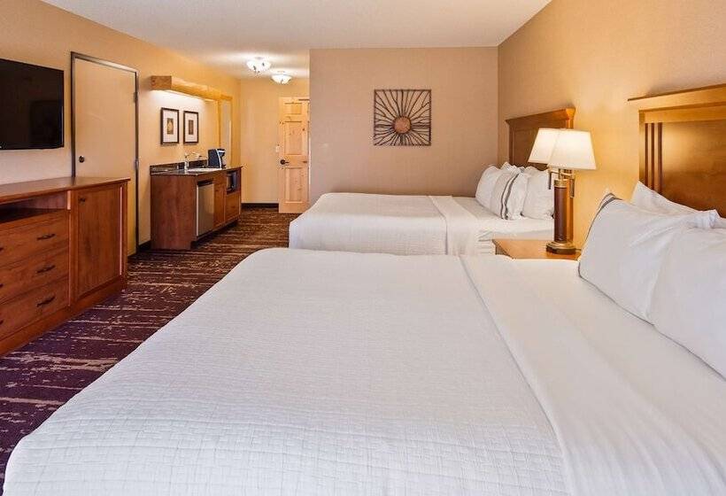 חדר סטנדרט שתי מיטות זוגיות, Best Western Premier The Lodge On Lake Detroit