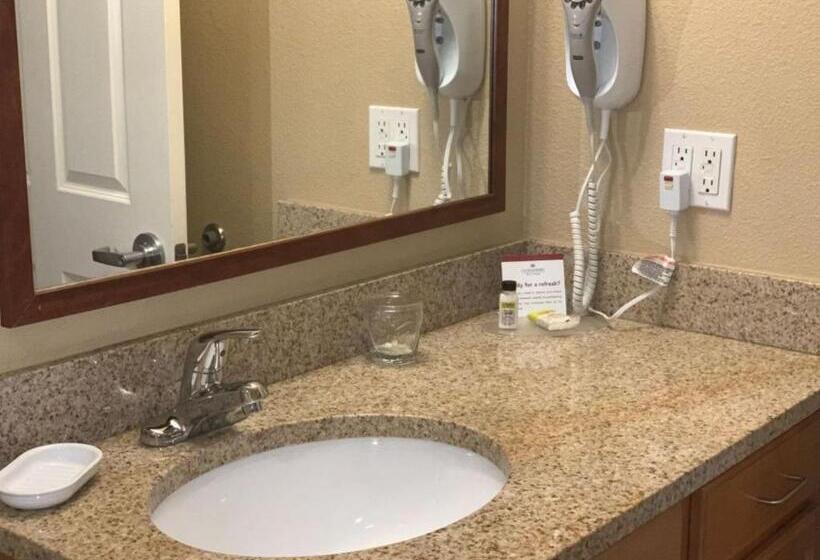 스탠다드 스튜디오, Candlewood Suites Craig Northwest, An Ihg