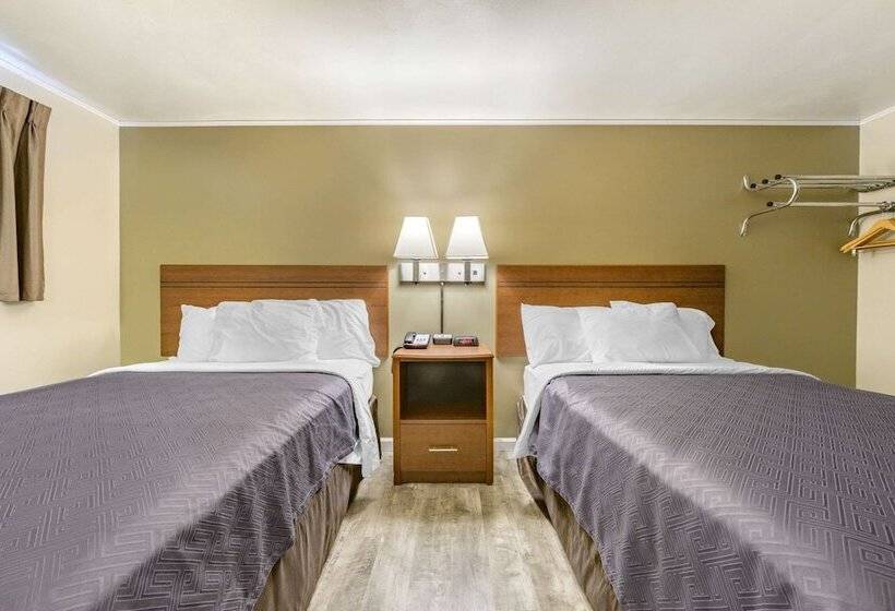 Номер Стандарт 2 Двуспальные Кровати, Econo Lodge Bellefonte I99