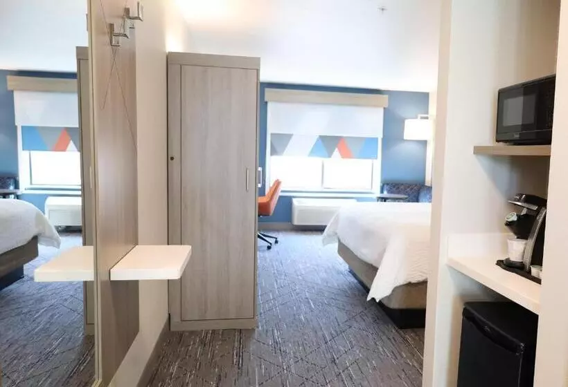 キングサイズベッドのスタンダードルーム, Holiday Inn Express Hotel & Suites Vancouver Mall Portland Area, An Ihg