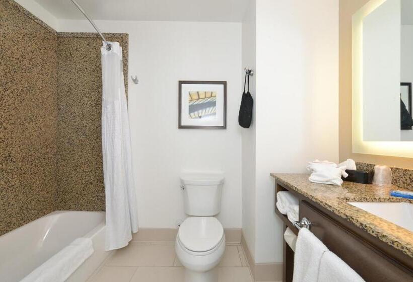 جناح سرير كينج, Holiday Inn Express Pocatello, An Ihg