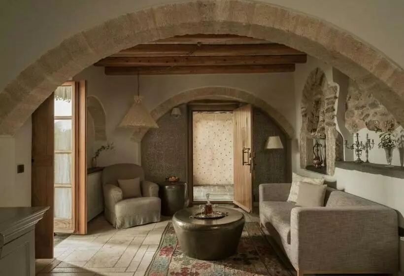 Junior Suite, Kinsterna