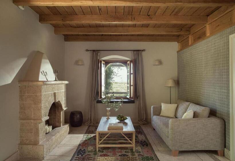 Family Suite, Kinsterna