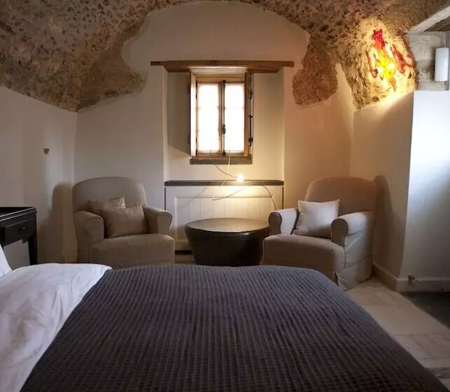 Suite, Kinsterna