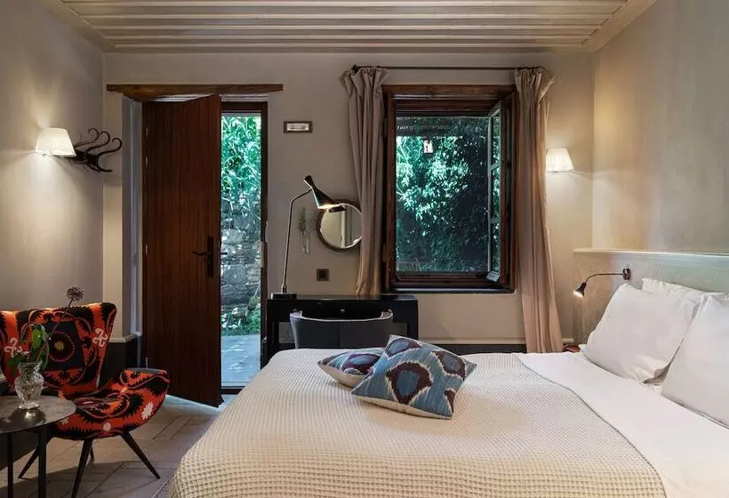 Chambre Standard, Kinsterna