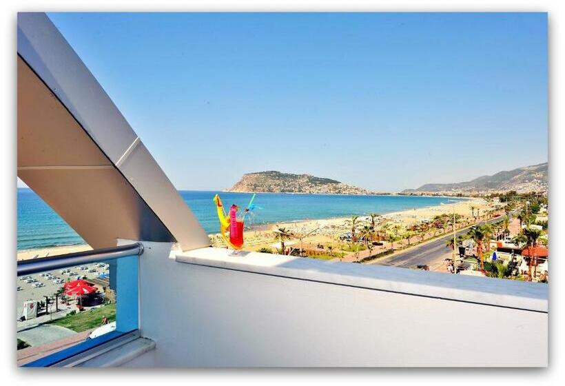 Номер Стандарт Трехместный, Mesut