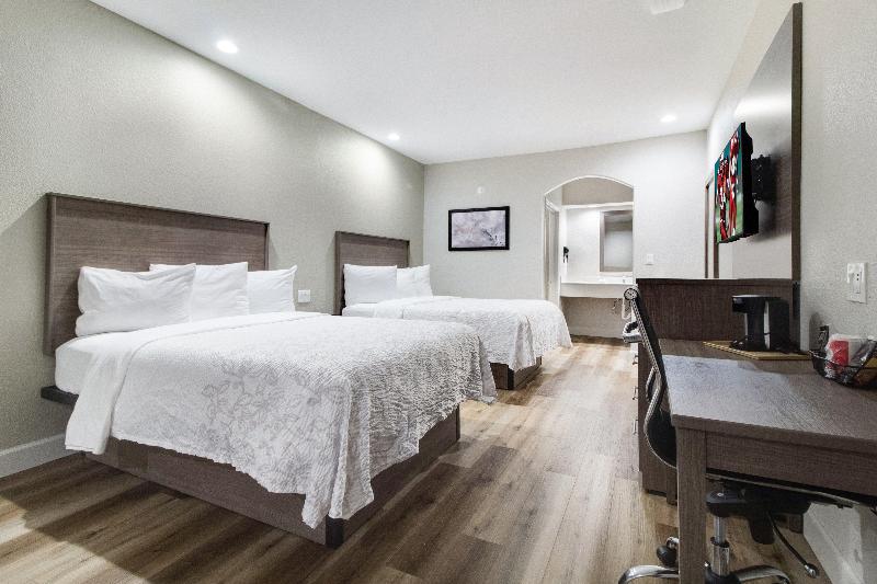 اتاق پرمیوم, Red Roof Inn Plus + Galveston Beachfront