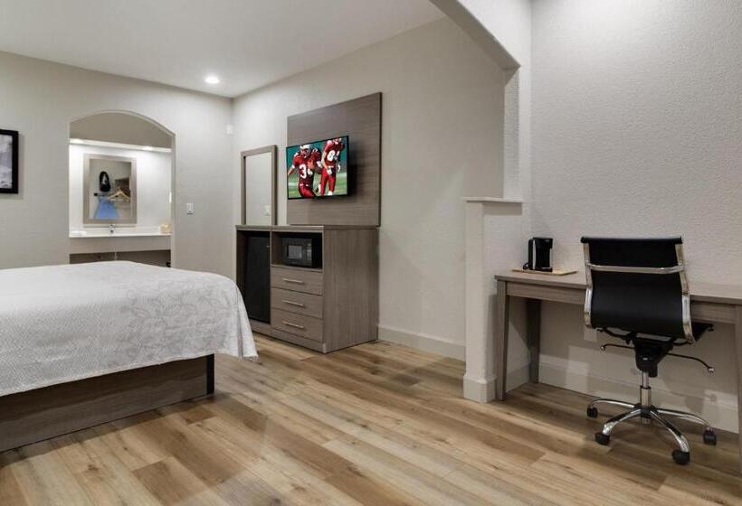 اتاق پرمیوم, Red Roof Inn Plus + Galveston Beachfront