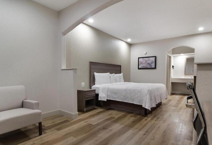 اتاق پرمیوم, Red Roof Inn Plus + Galveston Beachfront