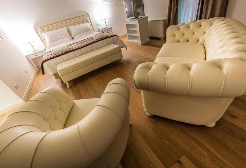 سوییت جونیور, Relais Paradiso Resort & Spa