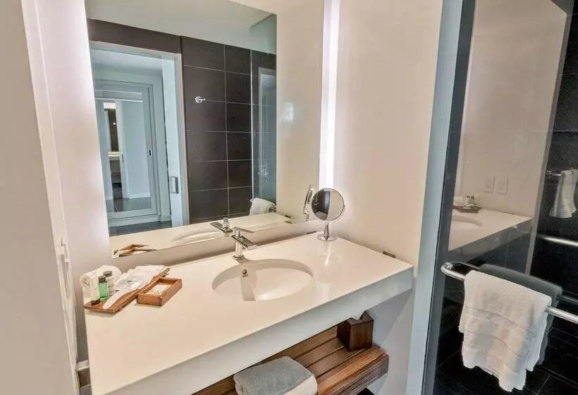 バルコニー付きデラックスルーム, Sheraton San Jose Hotel, Costa Rica